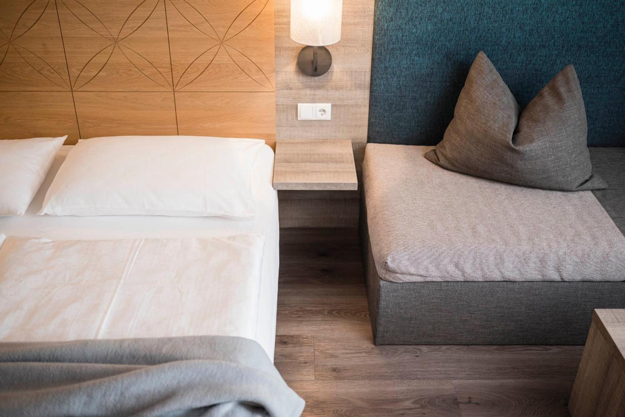 Roesslwirt Hotel Barbian Eksteriør billede